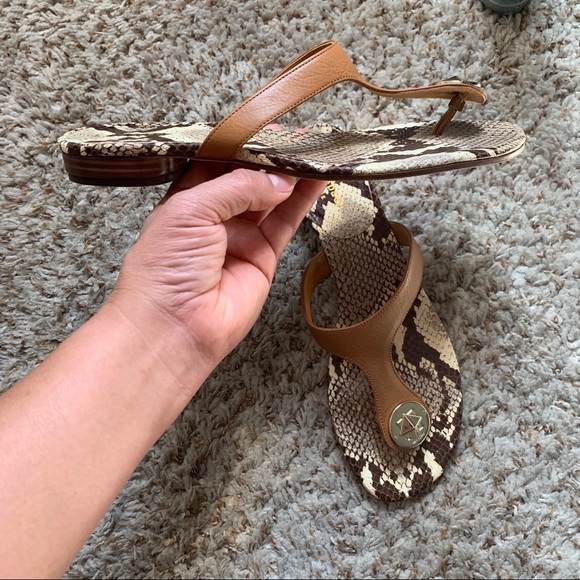 Kate Spade ♠️ new york, Turn-lock Leather Sandal - Picture 4 of 8